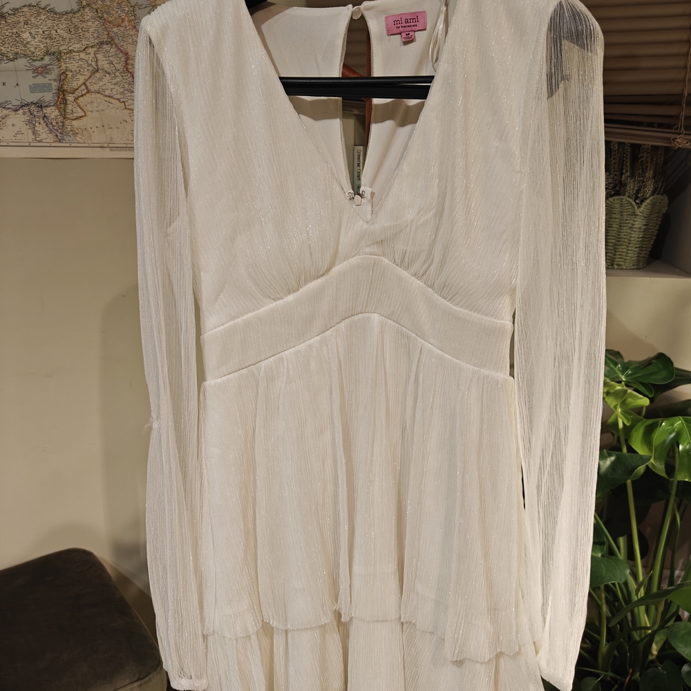 Francesca's Shimmer White Long Sleeve Dress